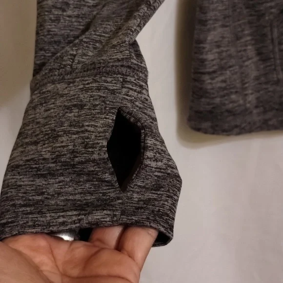 NFL Women's Gray Team Apparel. In Excelent Conditions!!! - Picture 5 of 14